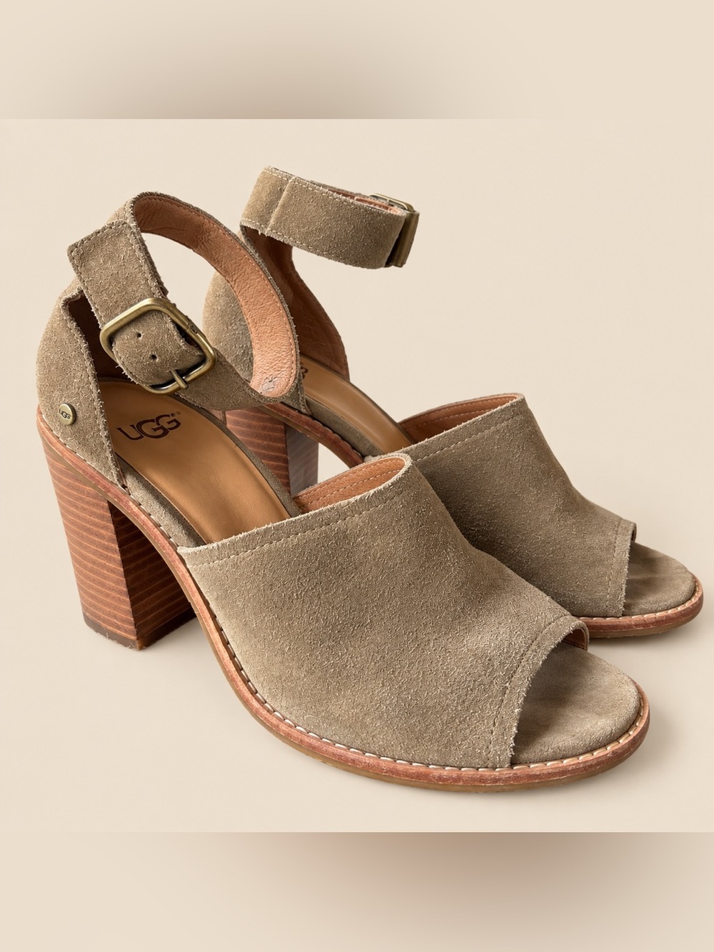 UGG Aja Suede Block Heel Strap Sandal 7.5